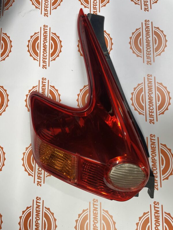 NISSAN JUKE FANALE POST DX